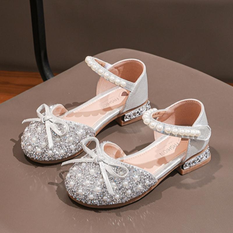 

Girls sandals summer Korean version soft soled children s high heels, medium size children s rhinestones, little girls princess shoes 27