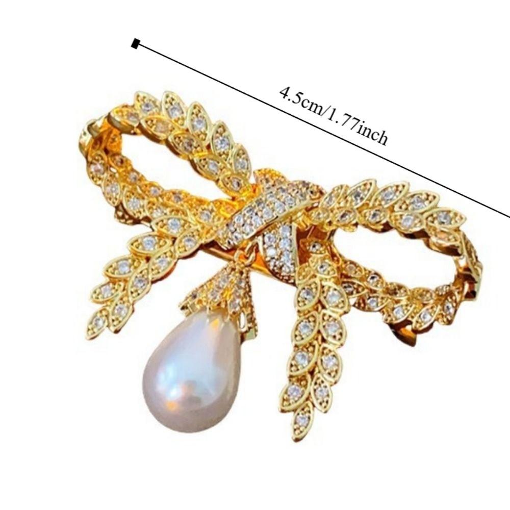 Korean Style Suit Collar Pin Badge Rhinestone Brooch Fashion Rhinestone Butterfly Brooch  Daily