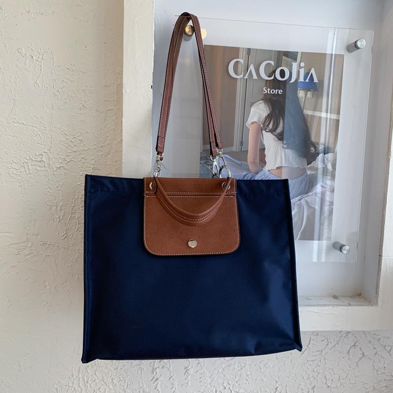 Casual Large-capacity Cloth Bag Women's New Lightweight and Versatile Commuter Shoulder Bag Portable Tote Bag