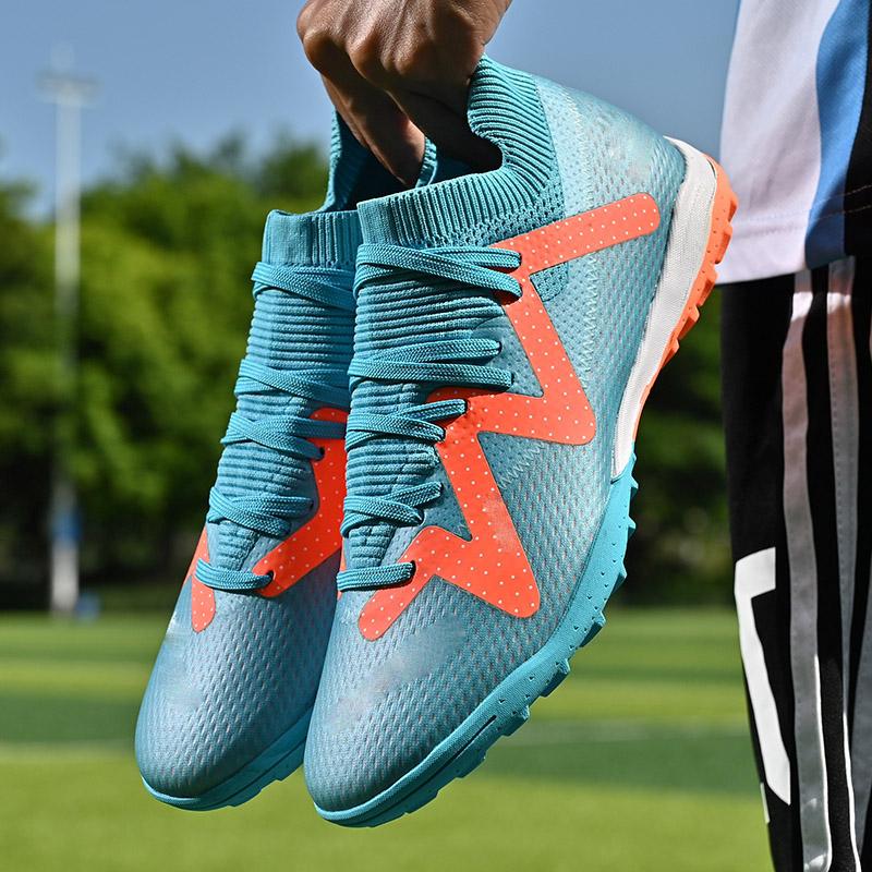 Factory Custom Men's and Women's Football Shoes High Top Game Sports Artificial Grass Splinters Training Football Soccer Shoes