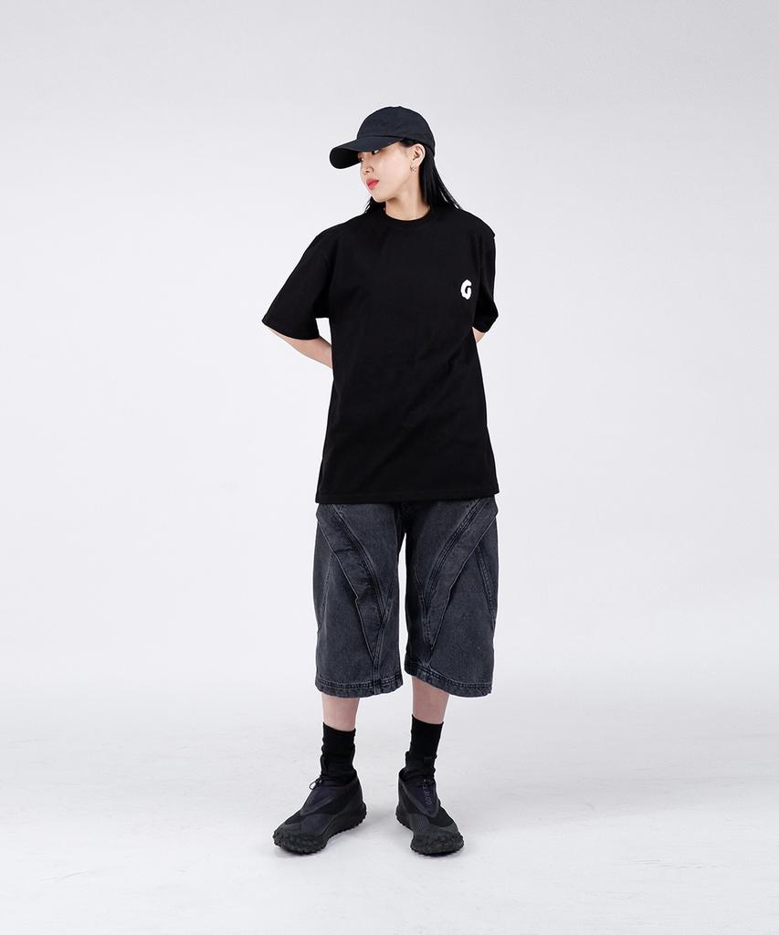Gupeuopeuseutyudio Gofs Main Logo T-Shirt Black (White)