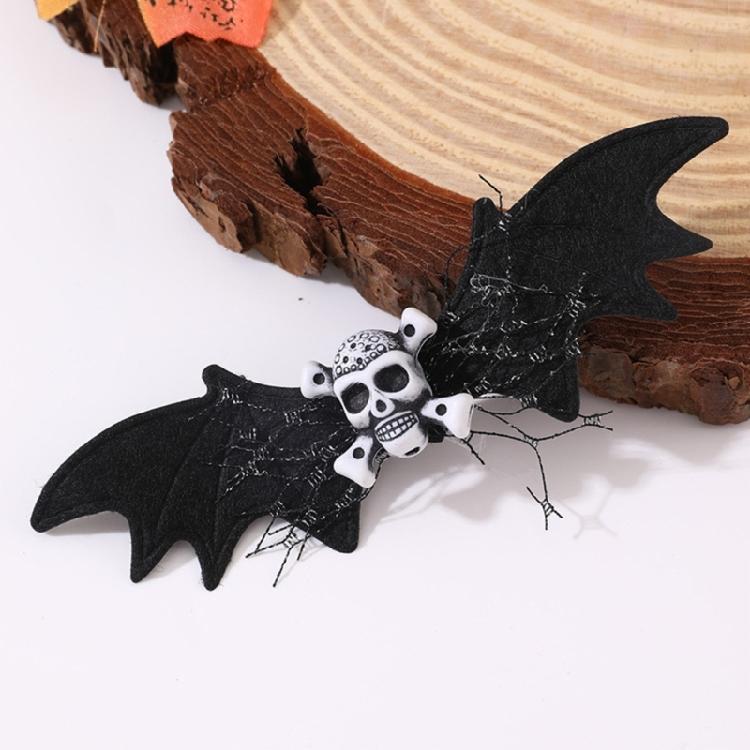 2Pcs Bright Halloween Themed Bat Skull Hair Accessories Strong Nonslip Design Barrettes For Active Individuals