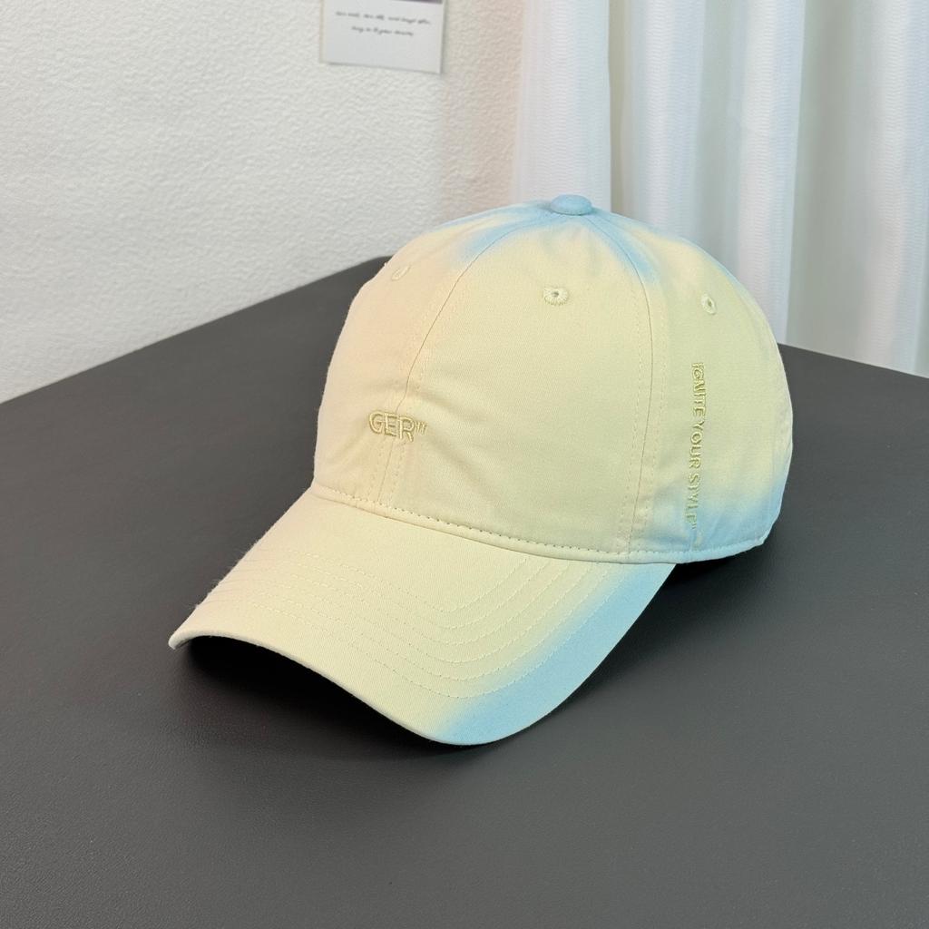 Fashion Hat gradual change men's and women's new baseball caps sunscreen sunshade pure cotton soft top cap Korean version of the trend street dance