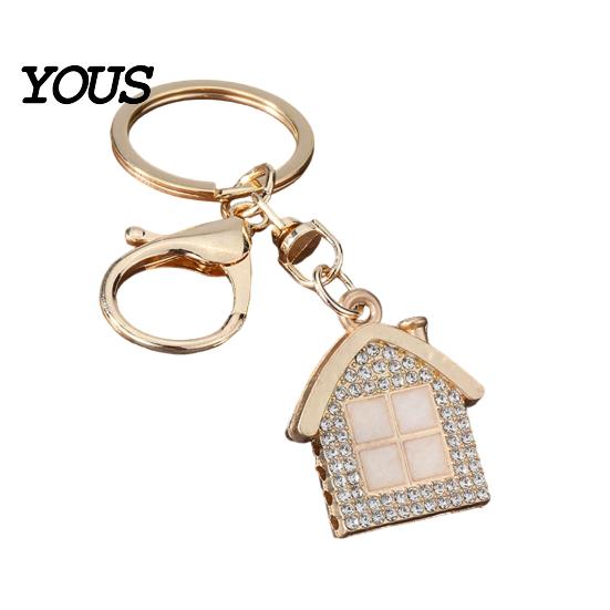 Non-blackening Metal Keychain Pendant, 3D Cabin Shape Key Holder with Lobster Long-lasting Shiny Clasp And Ring, Anti-Oxidation Fall-Resistant Window