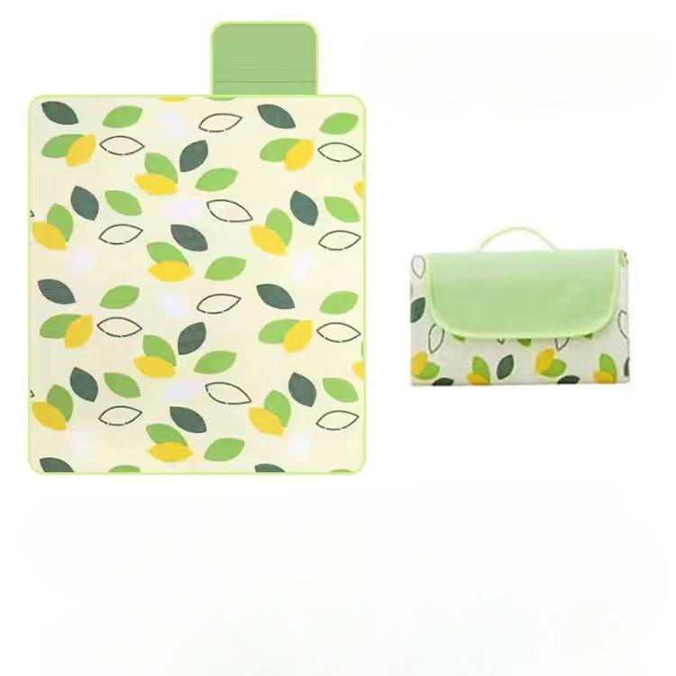 Thickened Picnic Mat, Spring Outing Picnic Mat, Outdoor Waterproof Folding Oxford Cloth Grid Outdoor Outing Moisture-proof Mat Wholesale