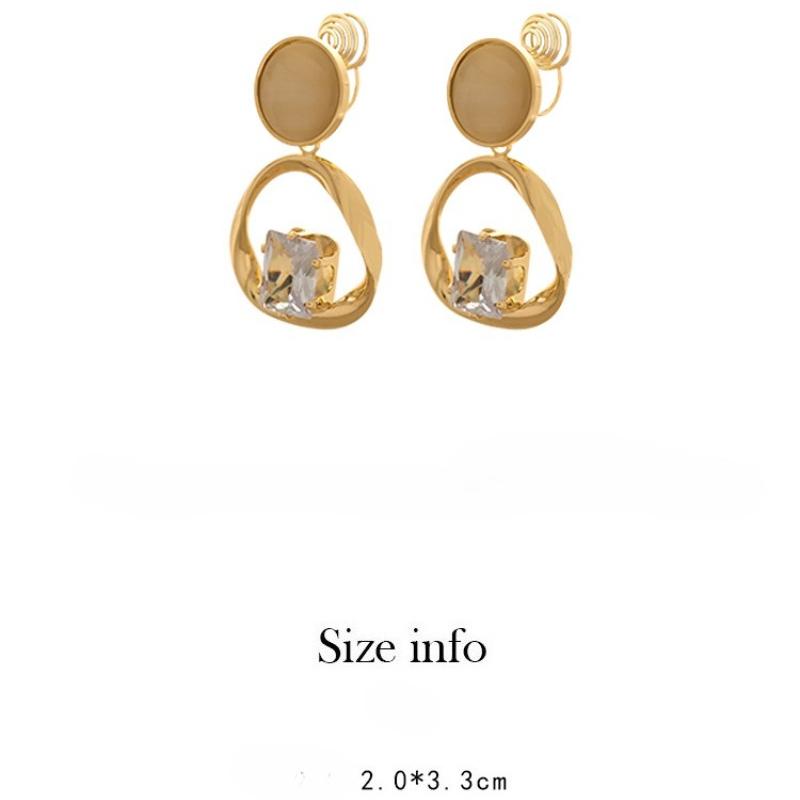 Earless Hoop Earrings Cat Eye Stone Metal Geometric Fashionable for Women Mosquito Ear Clips