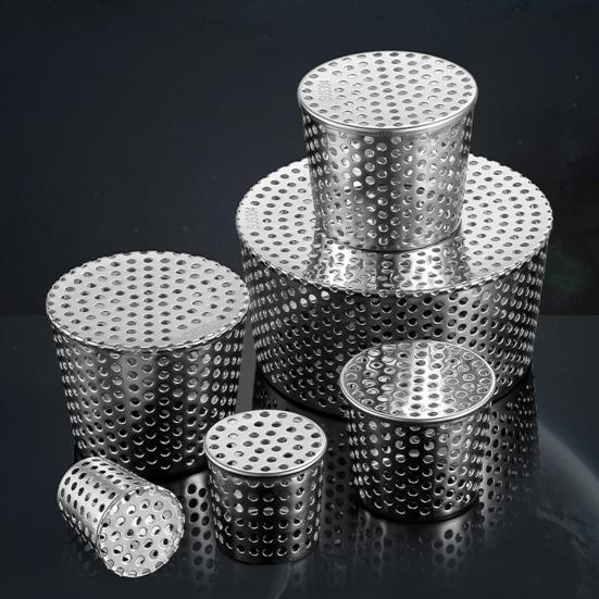 Kryt na kanalizační mřížku Nerezová ochrana okapu proti listí Dešťová svodová roura Ucpání Ochrana proti listí Odvodňovací čepel Štít