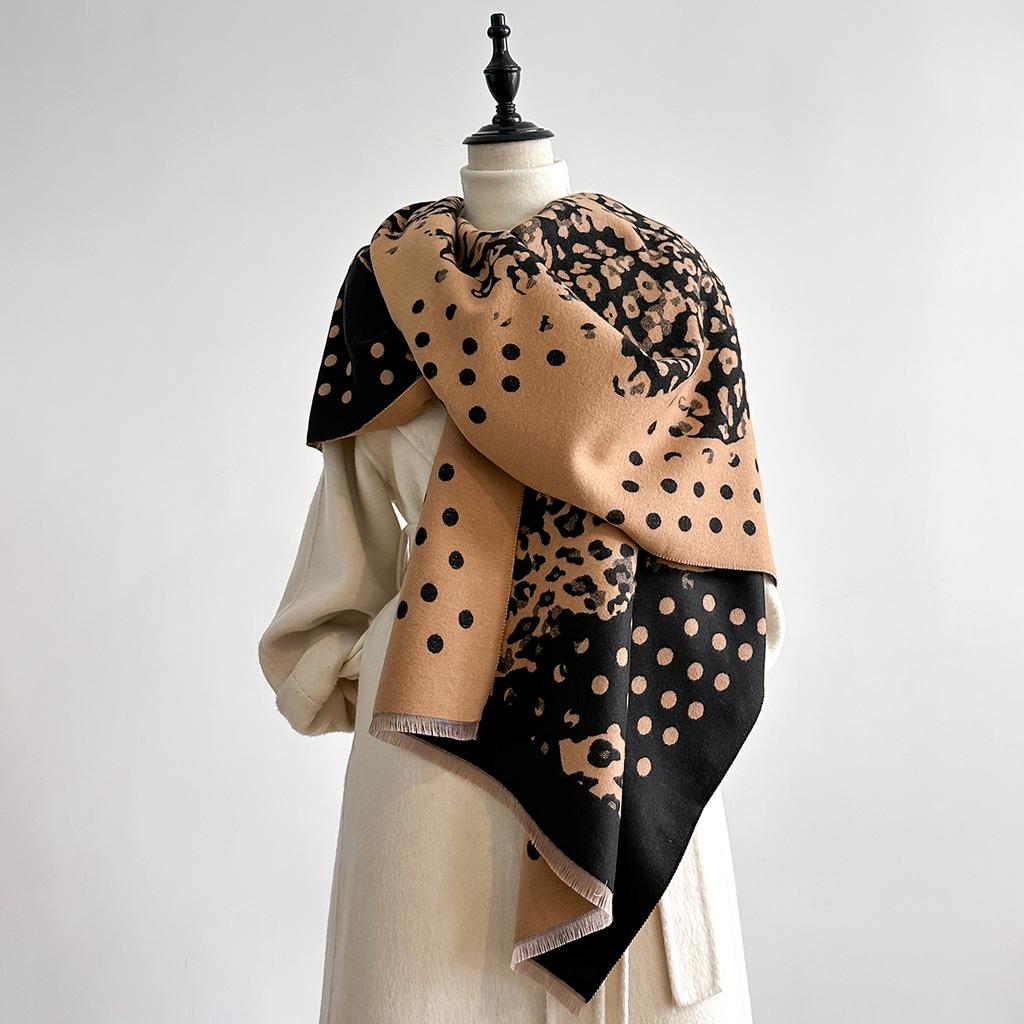 Ladies Thickened Winter Scarf Leopard Print Polka Dot Pattern Dual-Sided Faux Cashmere Jacquard Wool Pashmina Wrap for Luxury