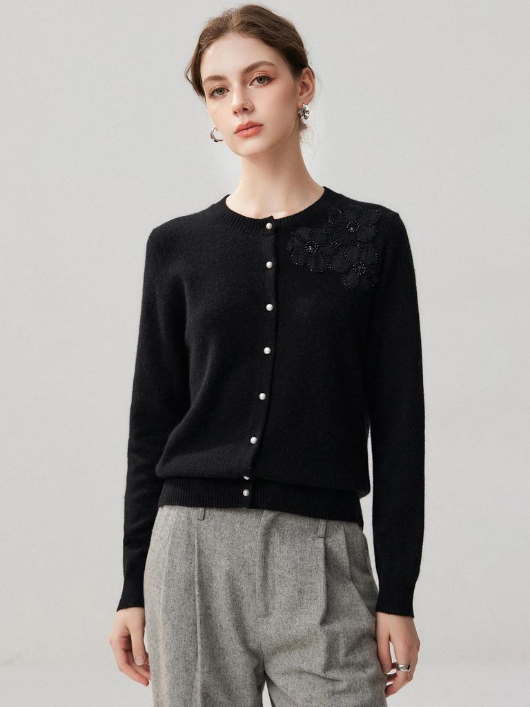 2026 Autumn/Winter Women's Cashmere Cardigan - Round Neck, Cute Style with Three Flower Design, Single-Breasted Jacket