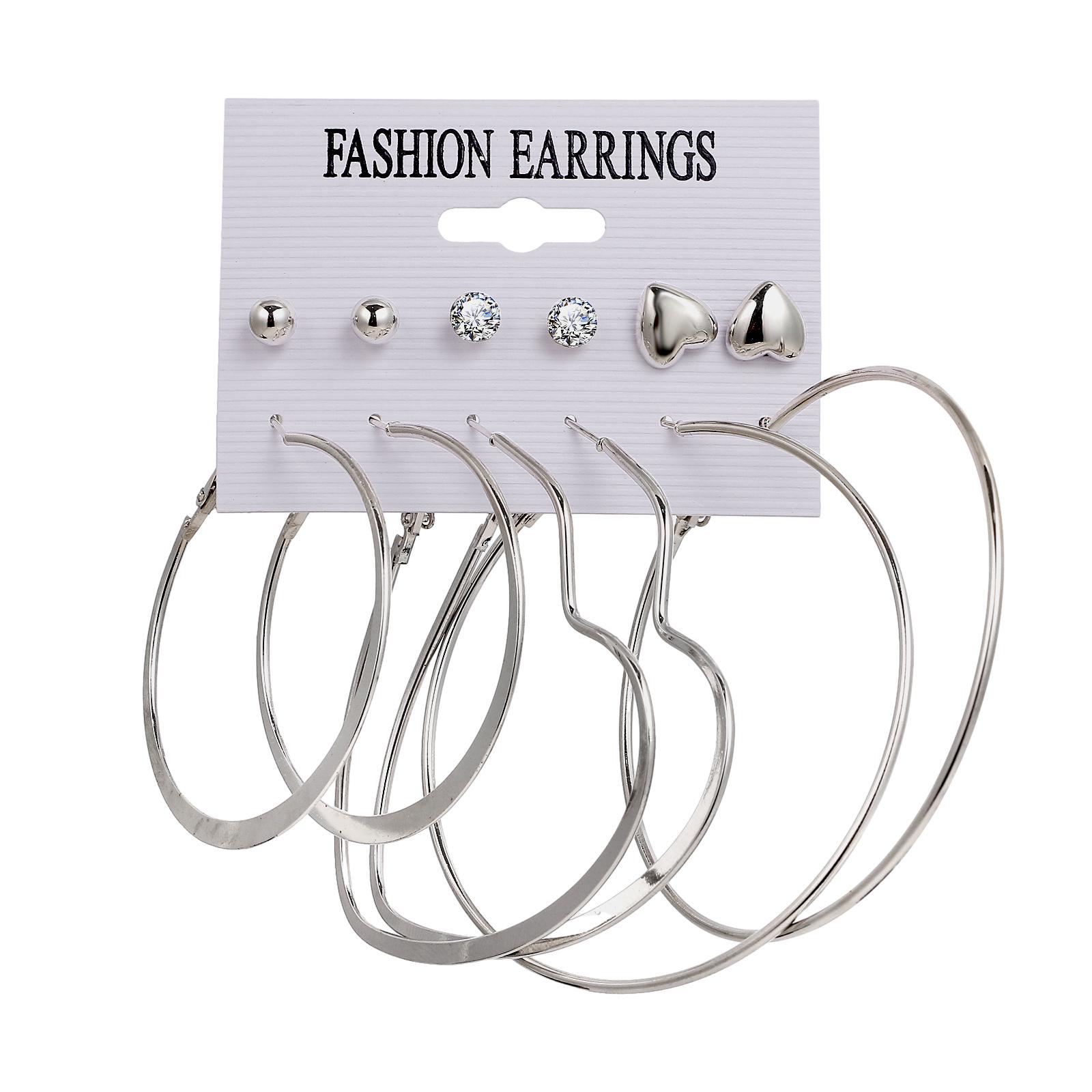 

Европейская и американская мода: Комплект из 6 пар эффектных серег в форме буквы С White K