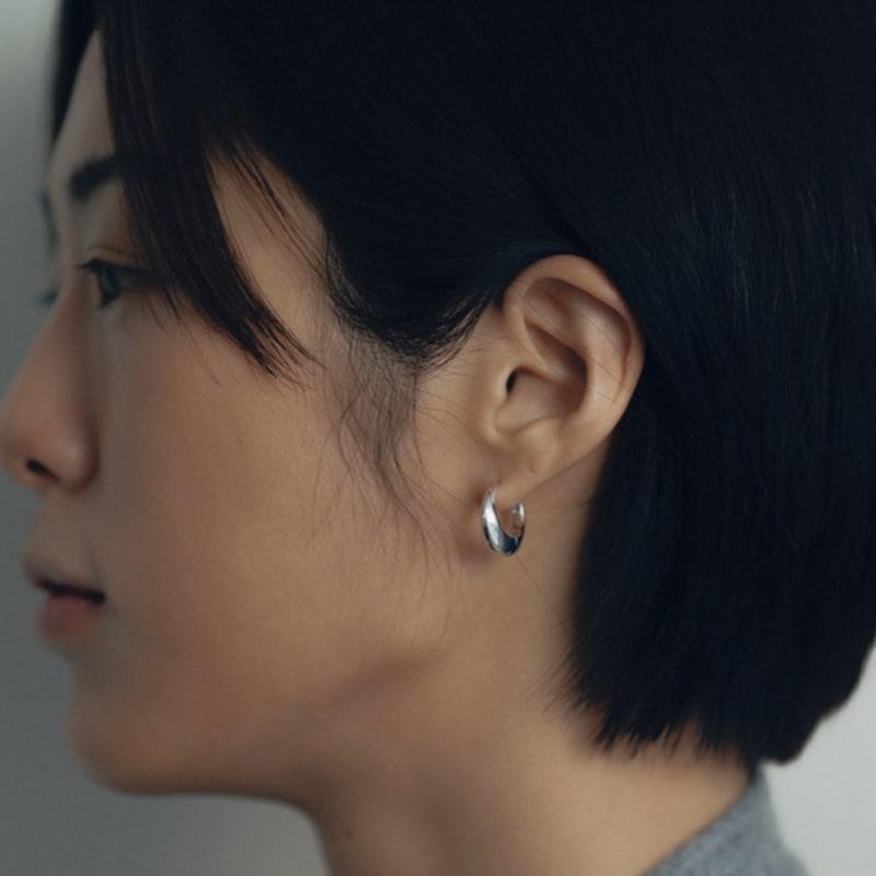 KODO Large Crescent Hoops