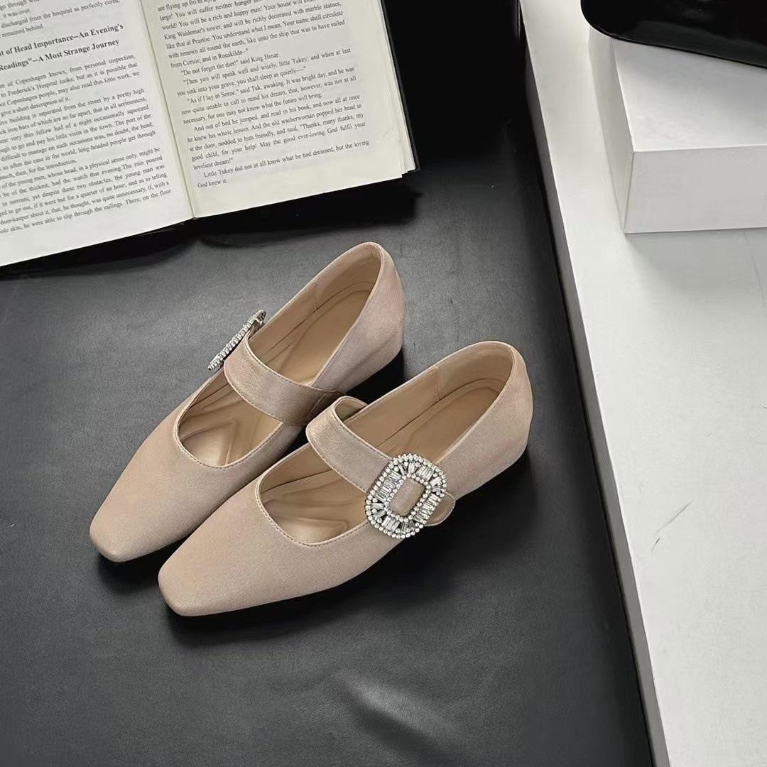 

Женские туфли-лодочки на плоской подошве, новые, замшевые, с квадратным носком, со стразами, с ремешком Мэри Джейн, на толстом каблуке, универсальные 40