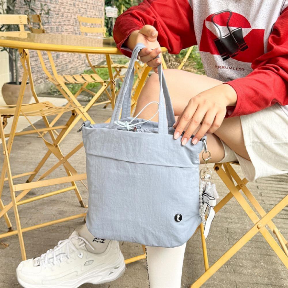 New Arrivals Open Run Women Nylon Crossbody Bag Drawstring Square Street Fashion
