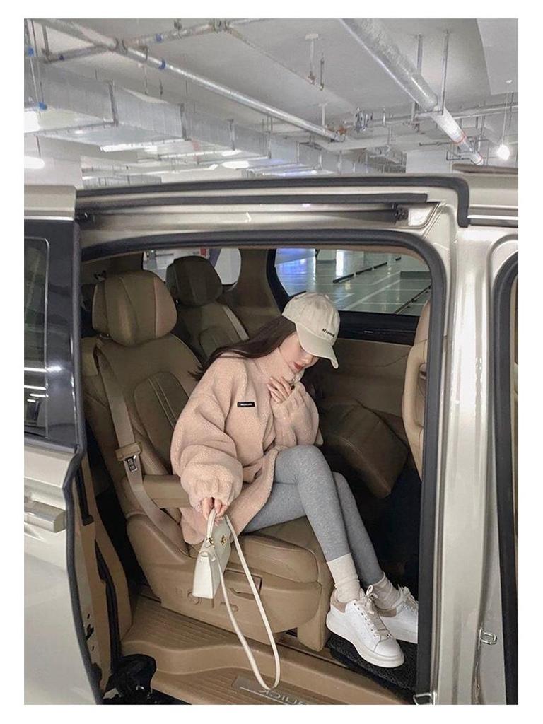 2025 Street Style Imitation Lambskin Sweater: Autumn/Winter Korean Trend, Loose Fit, All-Match Thick Coat for Women