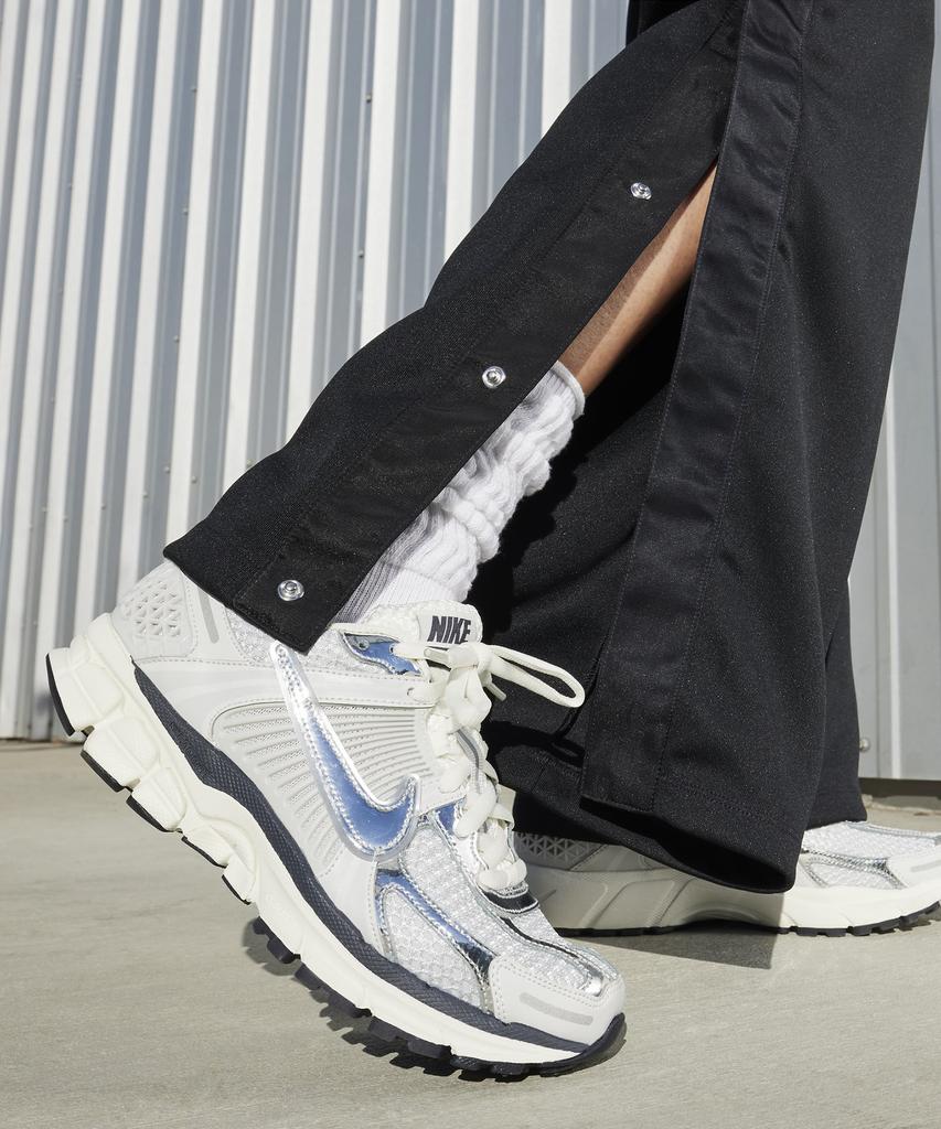 Nike Zoom Vomero 5 W - Photon Dust:Gridiron:Sail:Chrome / Fd0884-025