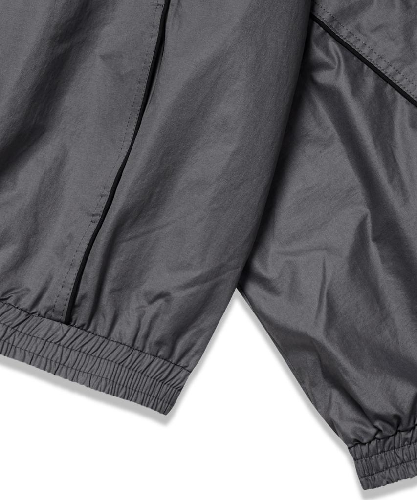 GRAYBLVD Paco Stingray Fit Windbreaker (Gray)