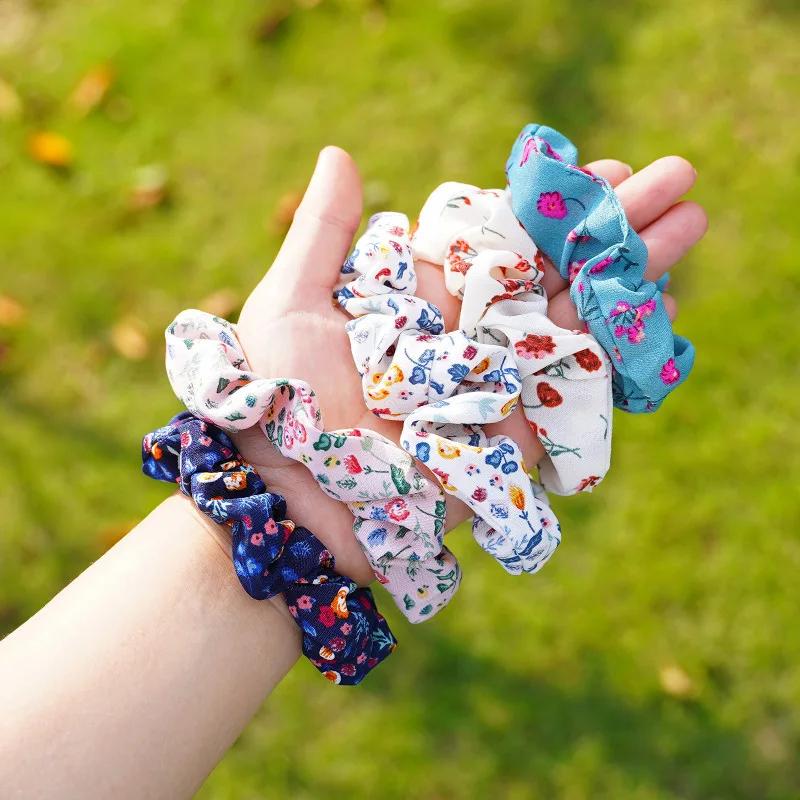 Neu 1/5 Stück Bedruckte Blumige Haargummis Blumen Scrunchies Damen Vintage Elastisches Haarband Haarseil Mädchen Haar Accessoires Kopfschmuck