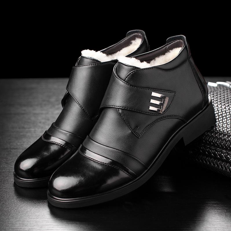 Mieszanka wełny Męskie zimowe buty Rozmiar 38~46 Najcieplejsze skórzane rosyjskie buty śnieżne męskie buty męskie