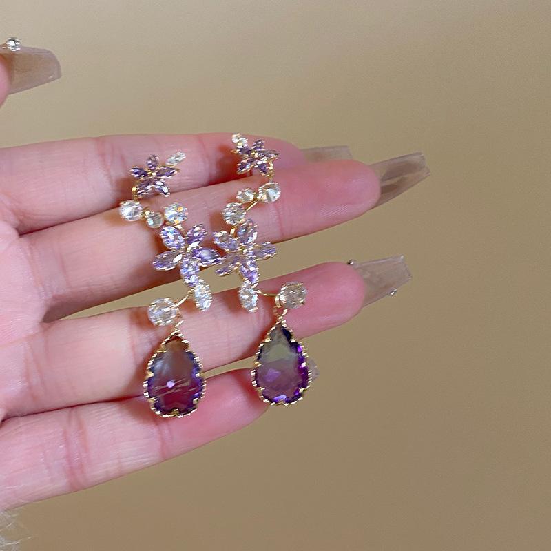 Zircon flower artificial crystal water drop fringed earrings fashionable and elegant earrings high-end temperament earrings