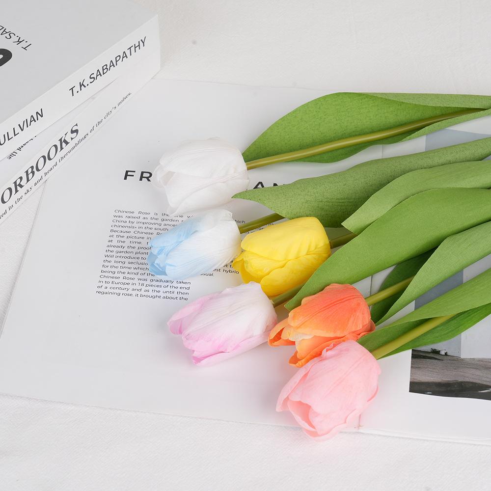 Simulation Tulip Feel Moisturizing Silk Pleated Tulip Home Party Wedding Flower Arrangement Decoration