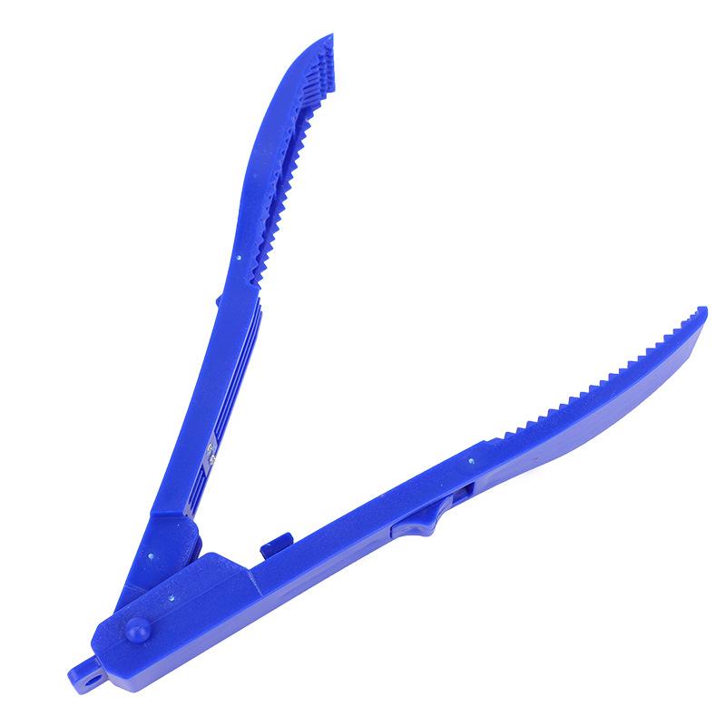 Multifunctional Fishing Fish Clip Hand Controller Tackle Tool Fishing Body Grip Clamp Gripper Grabber with Lock Switch