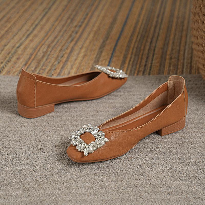 Fairy Feng Shui Diamond Buckle Flat-soled Single Shoes Women's 2025 New Shallow Mouth Square Head Comfortable Versatile Soft Sole Doudou Shoes
