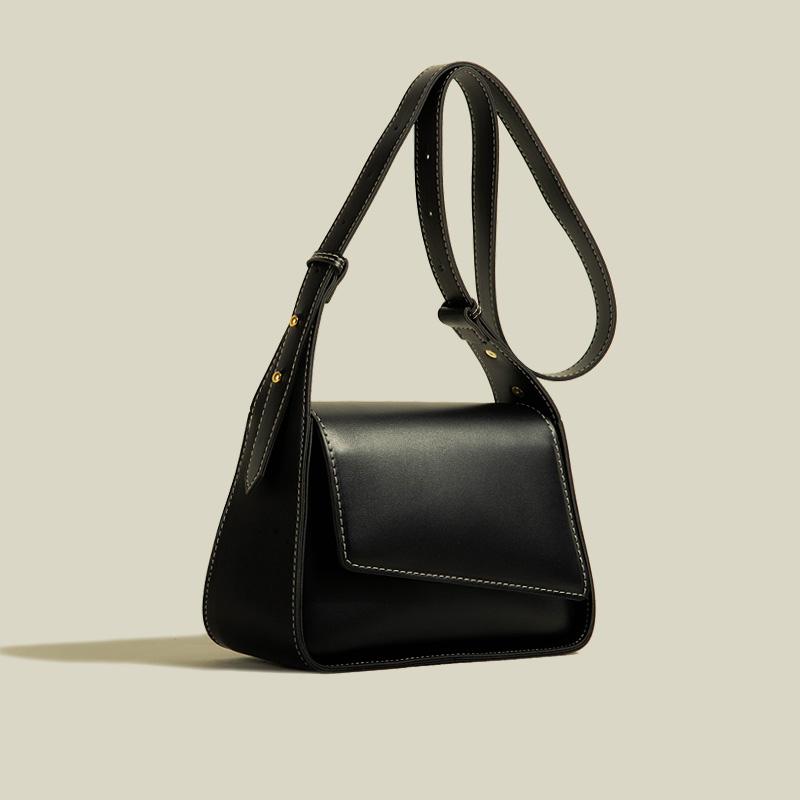 

Light Luxury Underarm Bag Spring New PU Buckle Crossbody Bag Commuter Fashion Single Shoulder Small Square Bag
