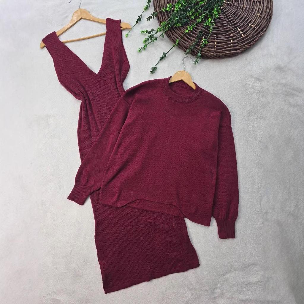 Autumn 2026 Women's Knit Sweater - Round Neck, Long Sleeve Fashion.