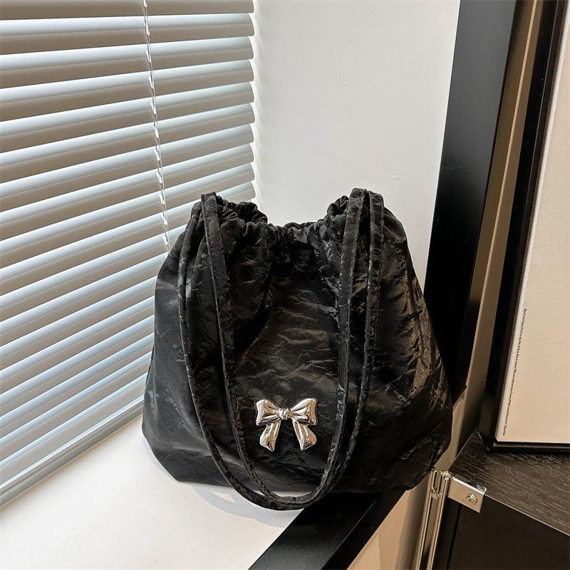 Trendy Butterfly Shoulder Bag with Bucket Handle Design