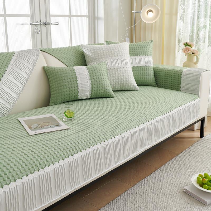 

Summer Cool Doudou Ice Silk Sofa Mat Mat Mat Non-Slip Sofa Cover New Premium Cold Cover Wholesale 70*70cm