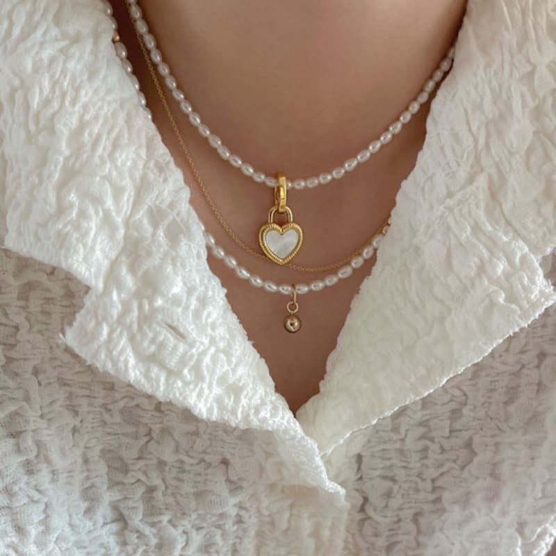 BettyU 14k Gold Filled Porcelain Freshwater Pearl Necklace