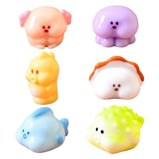 Mini Resin Ocean Animals Figurine Tiny Marine Creatures Ornaments for Garden Micro Landscape DIY Fish Tank Aquarium Planter Pot Dollhouse Decor