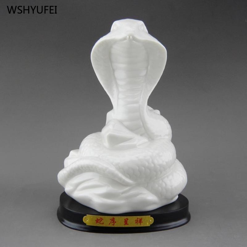 Home Decoration Pei Ajin Zodiac Snake Ornament Zodiac signs: Snake Feng Shui ornaments mascot Ceramic snake 1pcs
