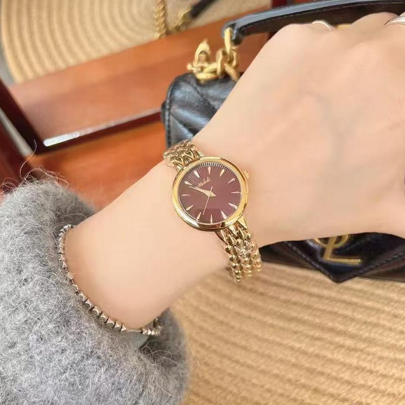 Steel Belt Watch Small Dial Female Fritillary Surface Simple Classic Female Watch