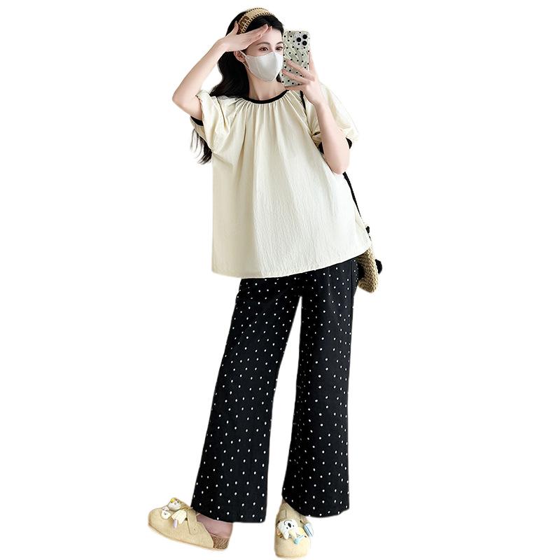 2026 Fashion Textured Patchwork Shirt & Floral Wide-Leg Pants Maternity Set