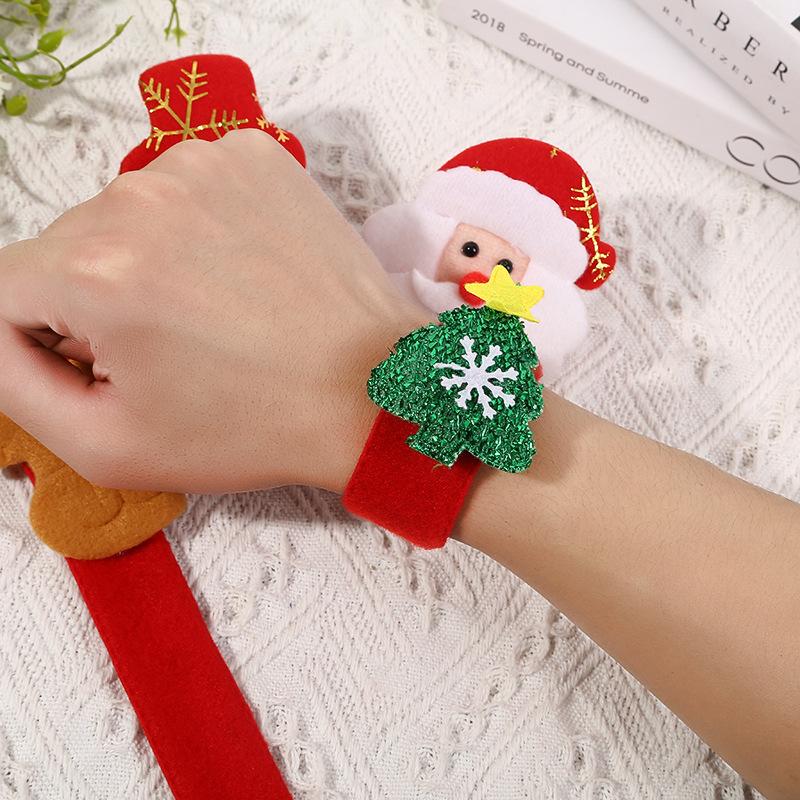 Festive Snap Bracelet Christmas Light Up Wristband Plush Santa Sleigh Kids Gift Holiday Party Favor Cartoon Toy