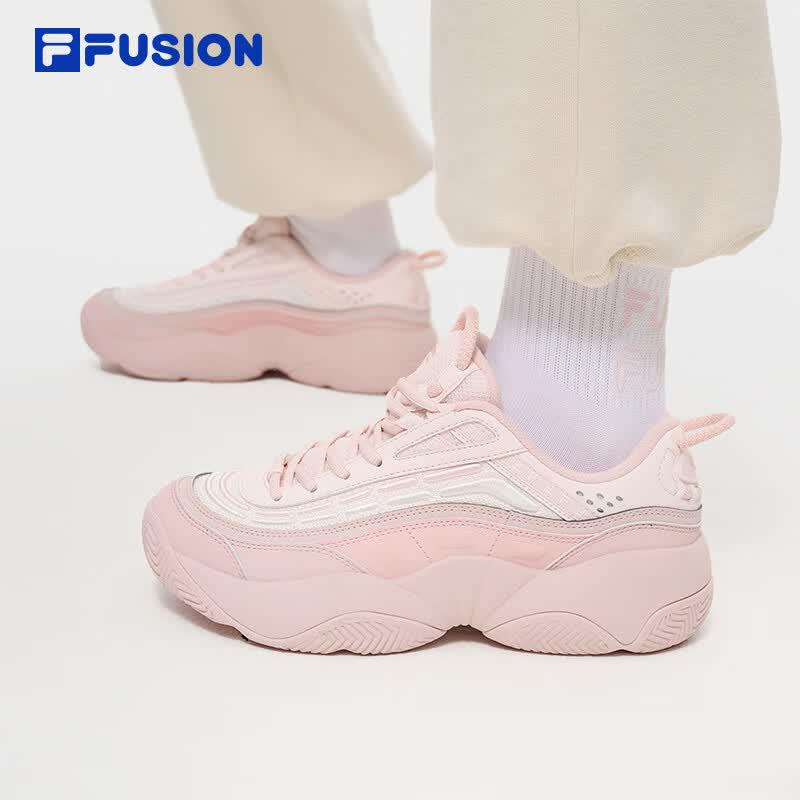 FILA FUSION Women s Flame Basketball Casual Shoes 7.5