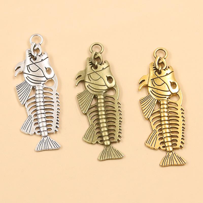 23x70mm Dreifarbiger Fischgräten-Halskettenanhänger - DIY-Legierung, Retro Hip Hop Stil