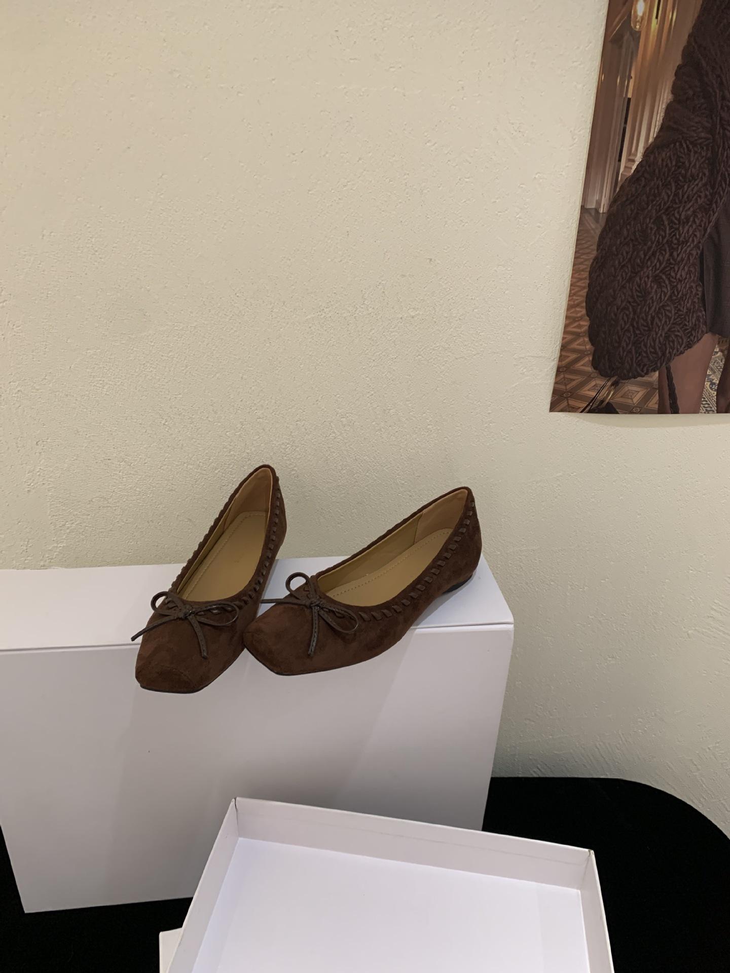 

French inner 3cm ballet shoes commuter single shoes women s shoes 2025 autumn retro suede bow evening shoes 39 коричневый