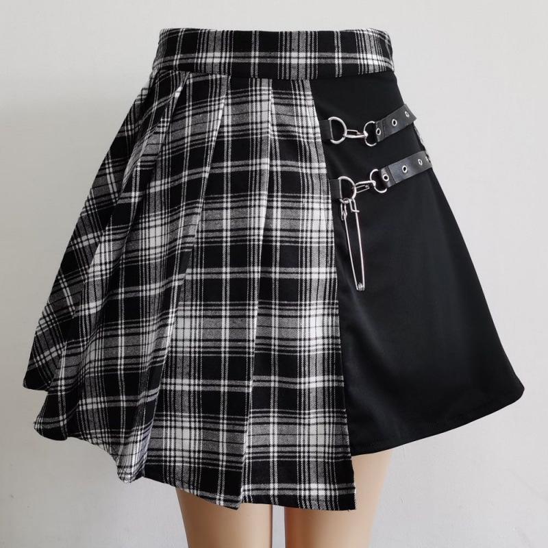 Plus Size Women's Punk Pleated Skirt Pants in Black & White Plaid