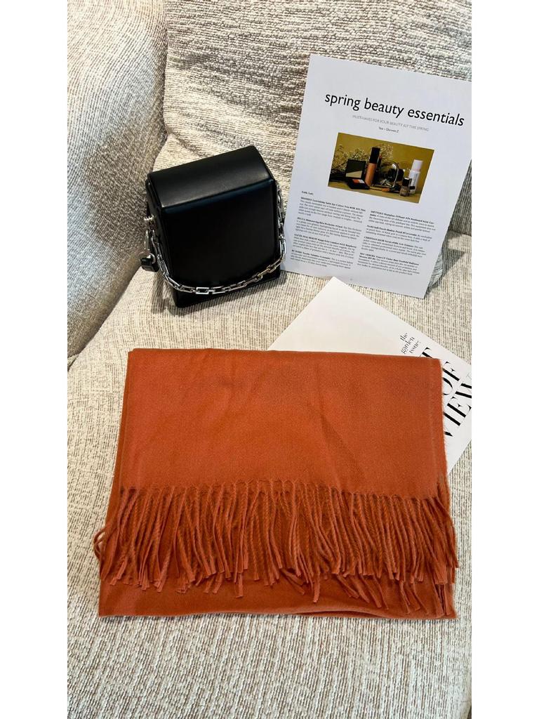 Women's High-End Korean Style Tassel Scarf - Imitation Cashmere, Solid Color, Thickened Neck Warmer Shawl for Autumn and Winter.