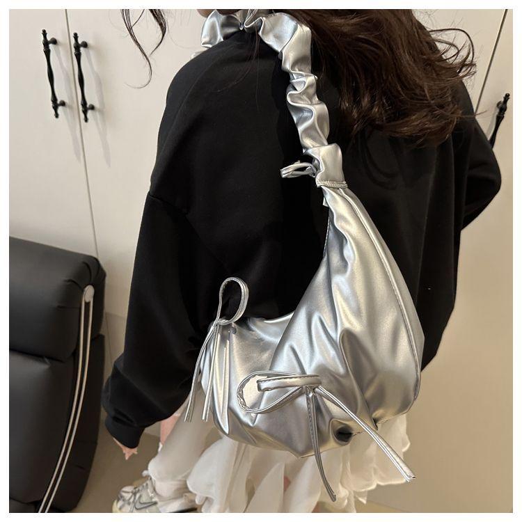 Niche Design Pleated Shoulder Handbag Strap Cute Bow Single Shoulder Bag Cloud Bag New Trendy Textured Women s Underarm Bag