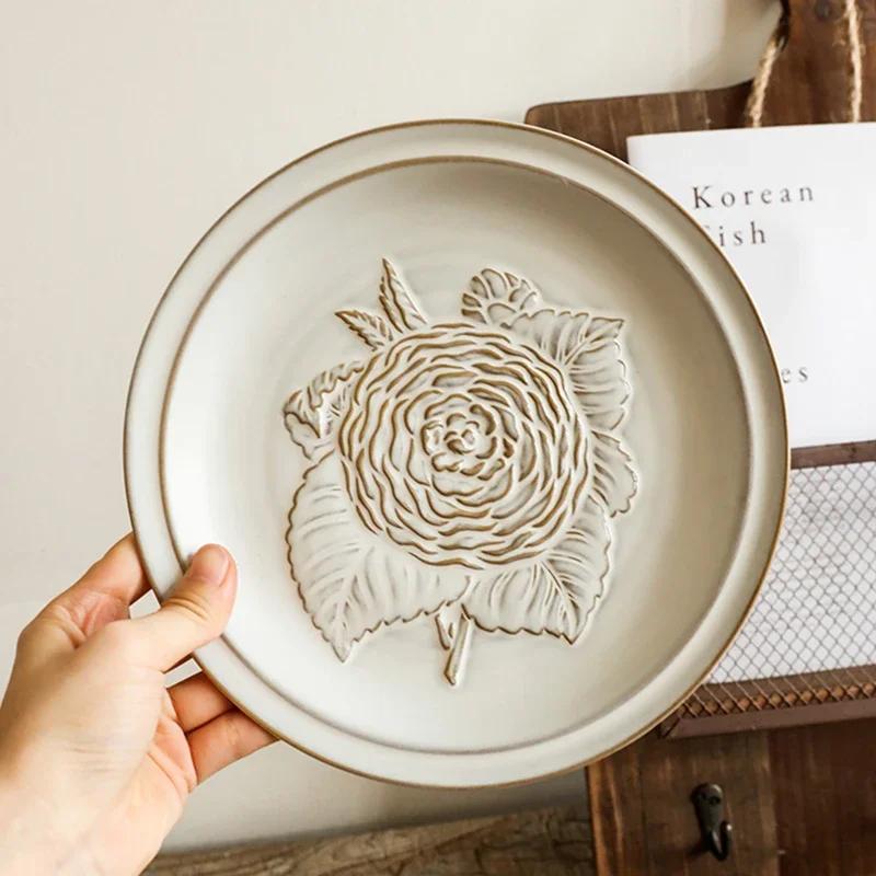 Exquisite Relief Flower Ceramic Plate Creative Irregular Dessert Fruit Plates Luxury Restaurant Salad Steak Plate Home Tableware