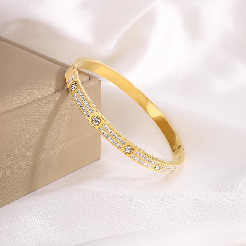 Titanium steel bracelet gold high version temperament zircon bracelet women's light luxury fashion elegance does not fade simple bracelet