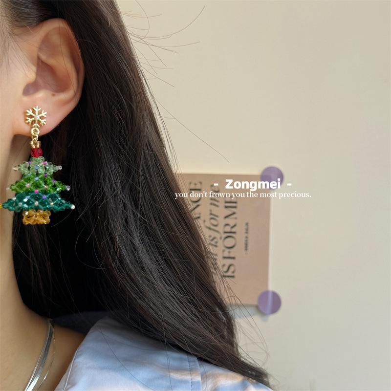 3D Christmas Tree Earrings with Red Bow - Heavy Beaded Crystal Ear Clips, Hand-Woven Holiday Accessories