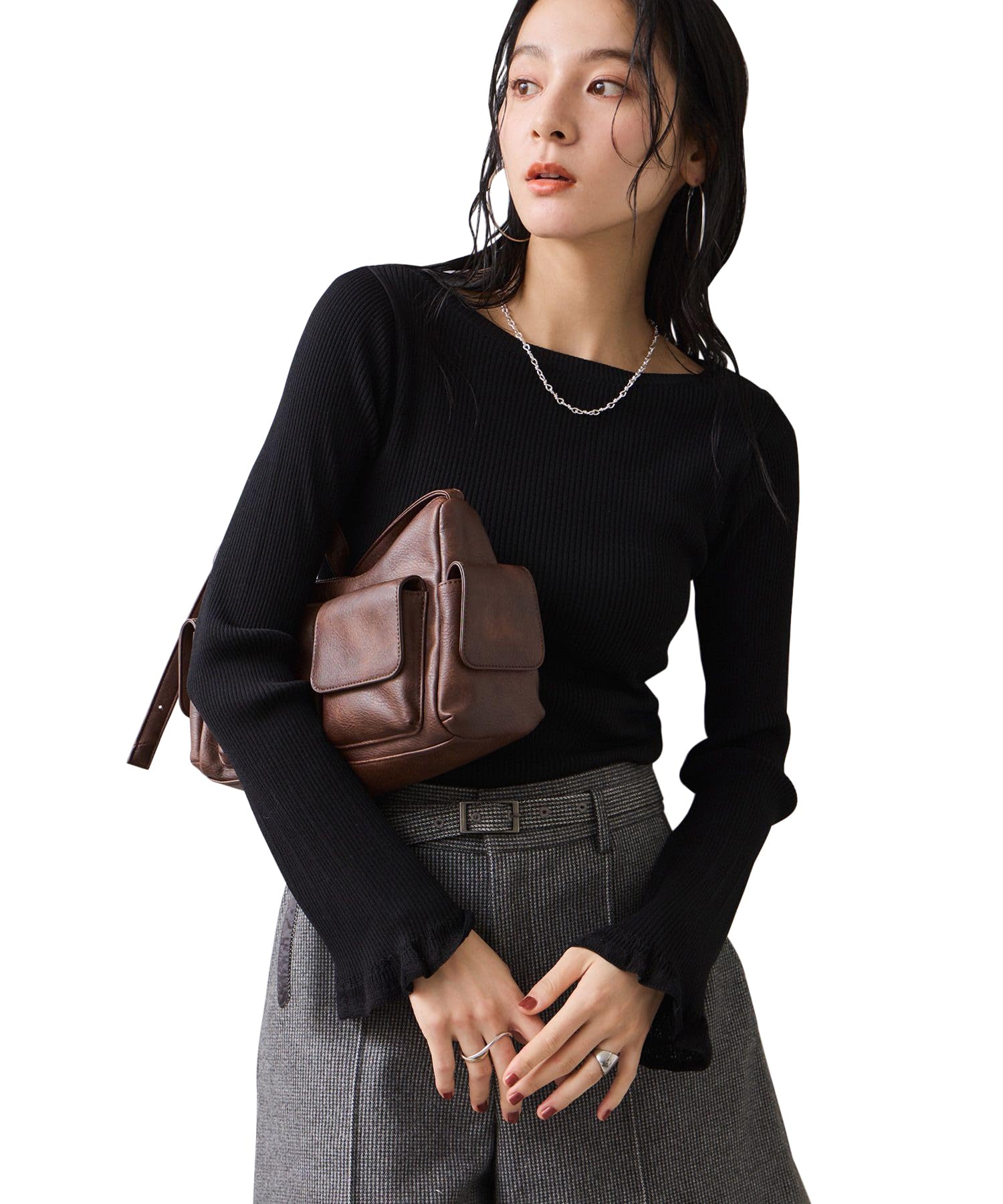 BIS Lace-knit pullover with cuffs Black 01 F 5860₽