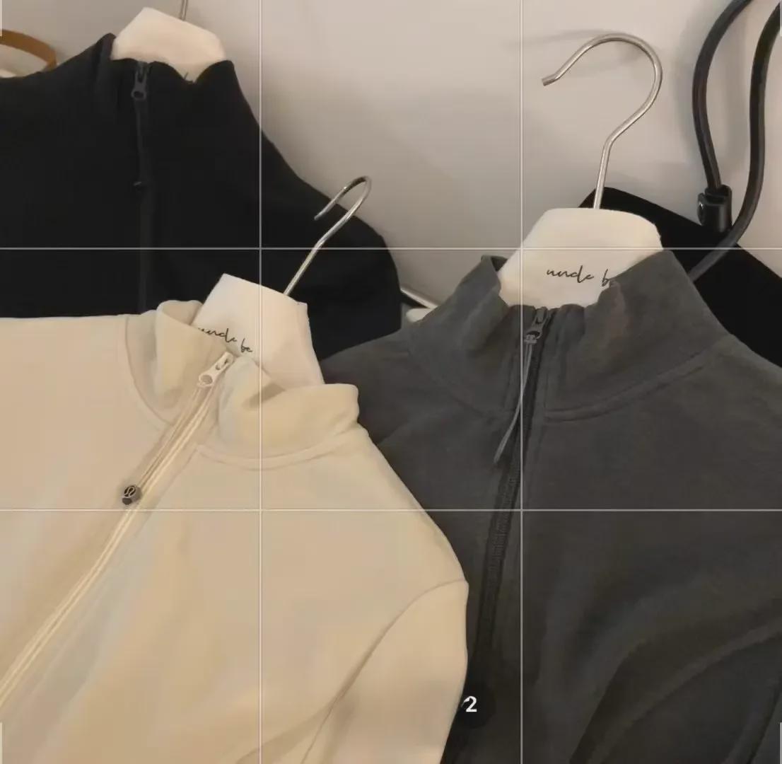 

Женский корейский бархатный свитер-кардиган с воротником-стойкой и двойной молнией – модная европейская повседневная куртка сезона осень/зима 2024. S (60-80 jin) серый