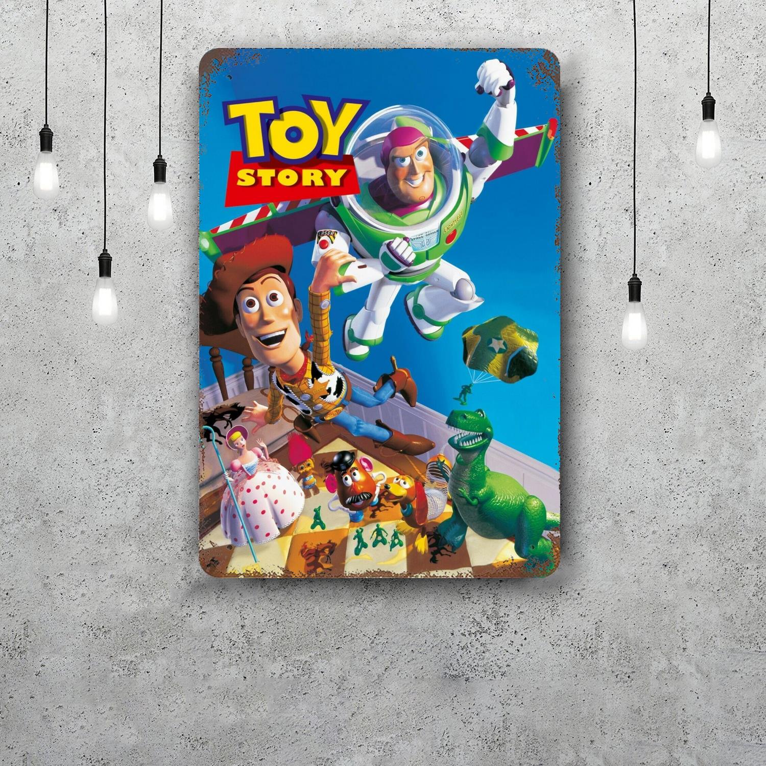 

MINISO Toy Story Винтажные Металлические Жестяные Таблички Постеры Декор Ретро Металлическая Табличка Настенный Декор для Гаража Бара 20x30cm（7.8x11.8inch）