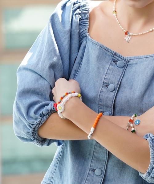 Bonbeau Kitsch Daisy Beads Bracelet