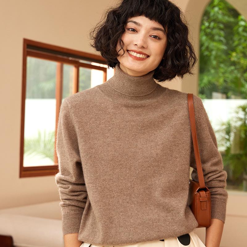 High-End Women's Cashmere Turtleneck Sweater: Versatile Autumn/Winter Knitwear